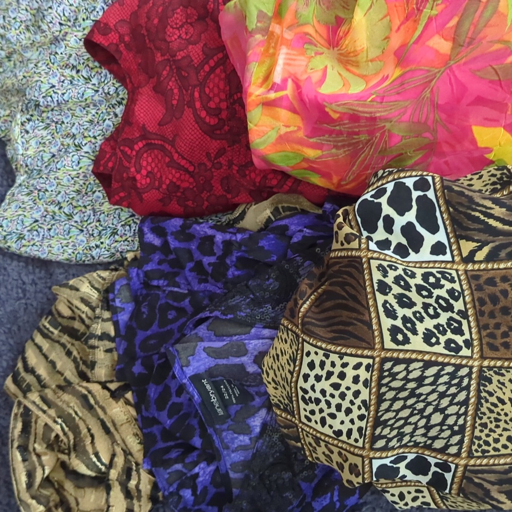 Woman blouses